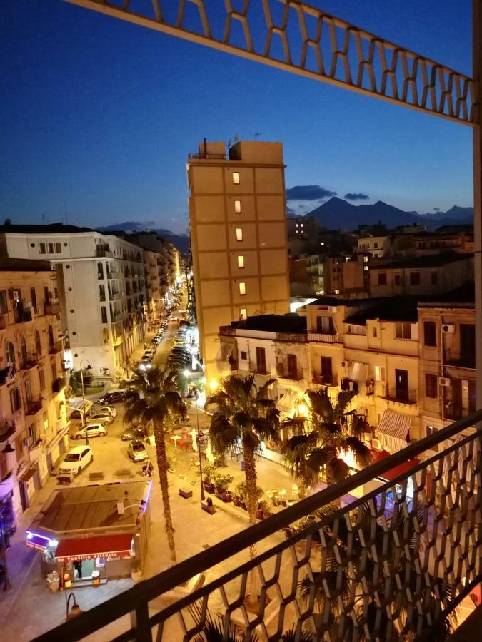Casa Come Me Palermo Exterior photo